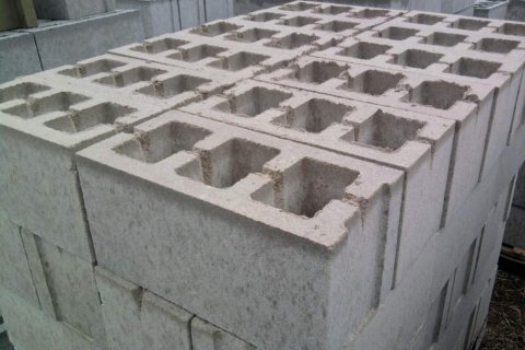 Вибропрессованные бетонные блоки