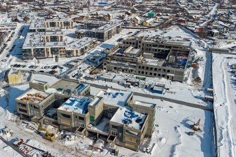 Резиденты ТОР «Надеждинская» возвели конструктив зданий школы и детского сада в поселке Зима Южная в Приморье