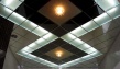 комбинированные подвесные потолки - зеркальный + белый матовый