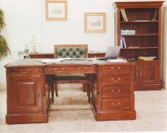 классическая мебель для кабинета
