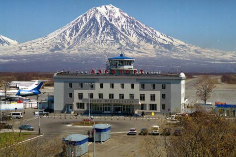 Аэропорт Елизово на Камчатке получил современную взлетно-посадочную полосу