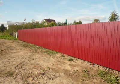 Забор из профнастила высота 1,8 метра:
одностороннее полимерное покрытие (c-8),...