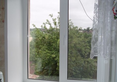 Двухстворчатое окно Grain Vektor 70 мм (Россия)