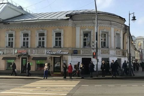 В Москве выставили на продажу часть доходного дома с лавками на Солянке