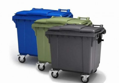 Мусорные контейнеры и баки для мусора