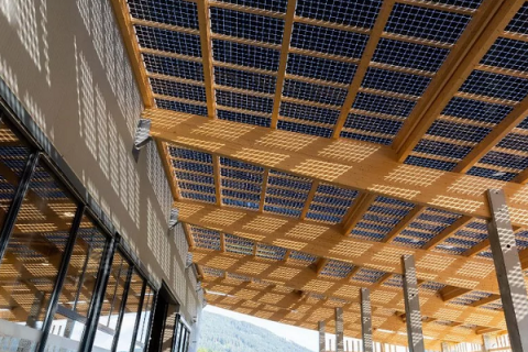 Крыша из двухсторонних фотомодулей Sonnenkraft выиграла Austrian Solar Prize 2021