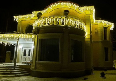Новогоднее освещение дома и территории – Ростов-на-Дону