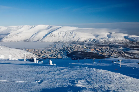 Новый резидент Арктической зоны Российской построит всесезонную турбазу для гостей горнолыжного курорта в Мурманской области