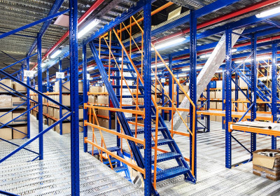 Мезонинные стеллажи