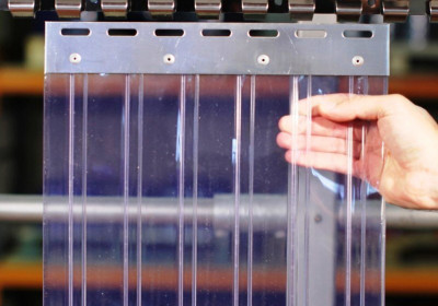 ПВХ занавеси прозрачные для складов, морозильных камер, воротно-дверных систем.